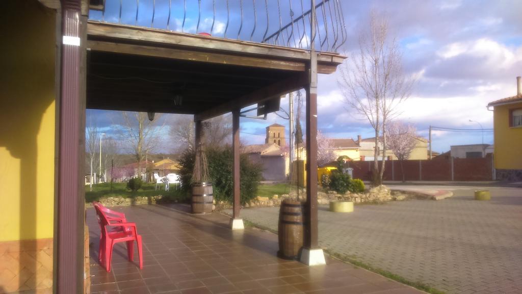 Casarural Vallecillo ภายนอก รูปภาพ